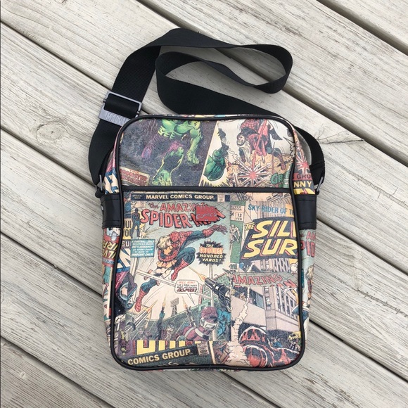 marvel holdall